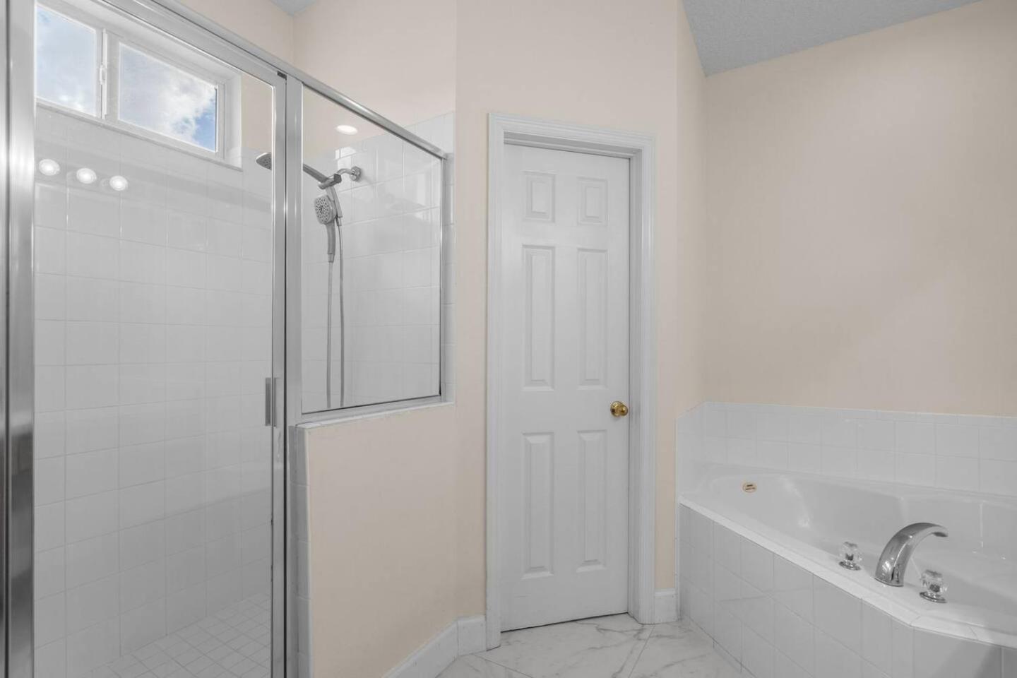 6 Bedroom 5 Bathroom Emerald Island 2601 Ib كيسيمي المظهر الخارجي الصورة