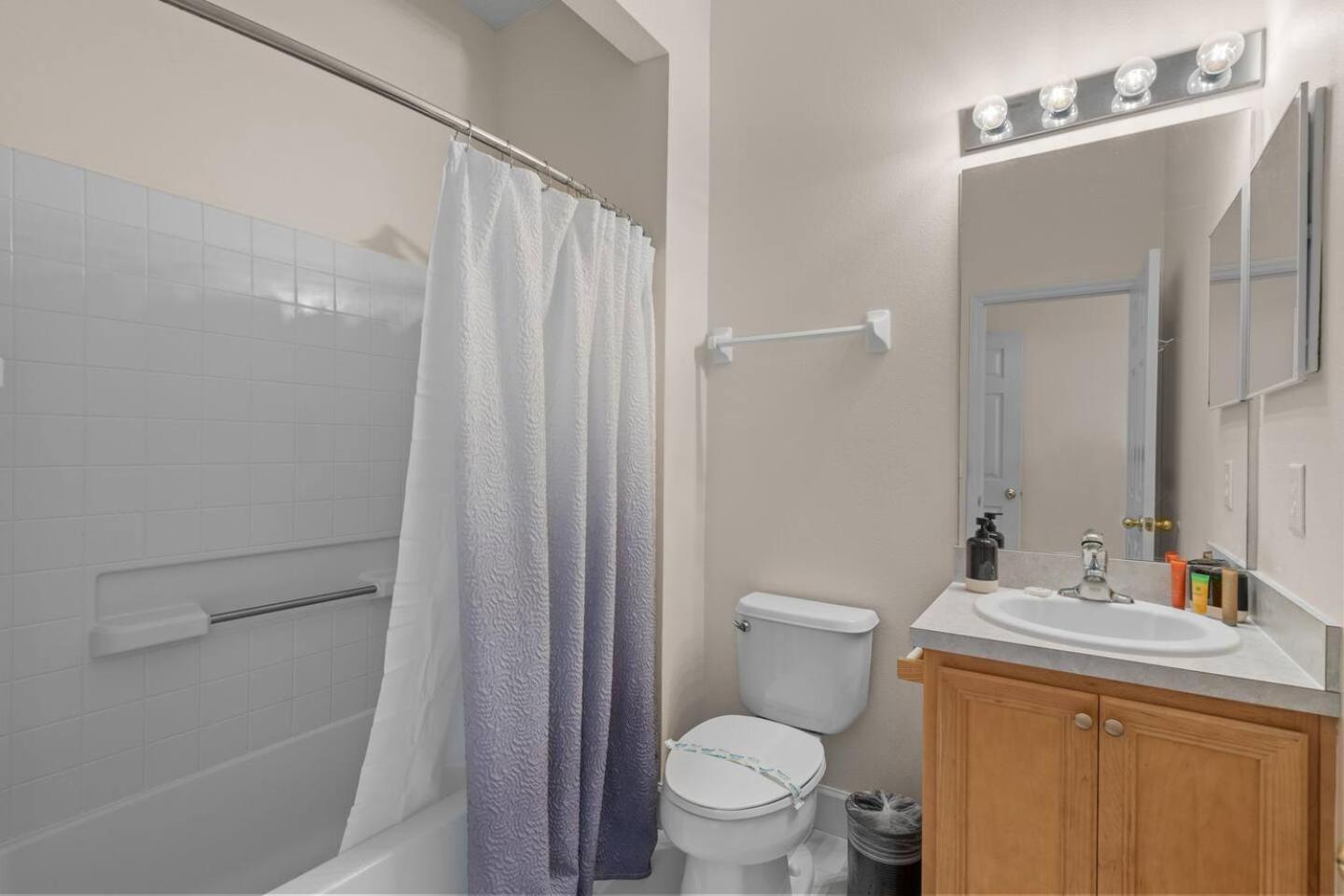6 Bedroom 5 Bathroom Emerald Island 2601 Ib كيسيمي المظهر الخارجي الصورة