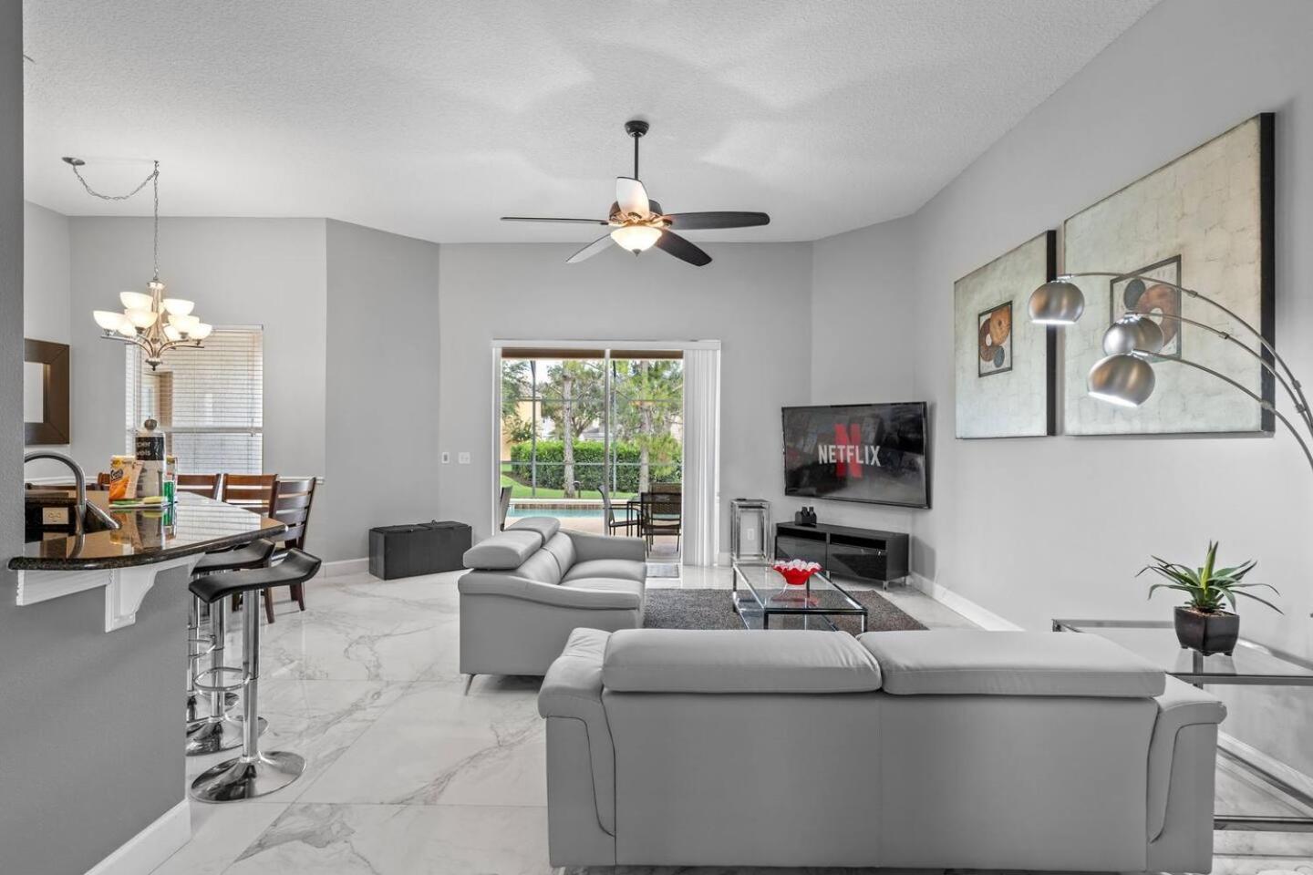 6 Bedroom 5 Bathroom Emerald Island 2601 Ib كيسيمي المظهر الخارجي الصورة